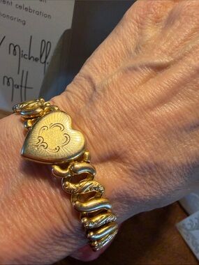 American Queen Gold-Tone Heart Expansion Bracelet - Pittman & Keeler
